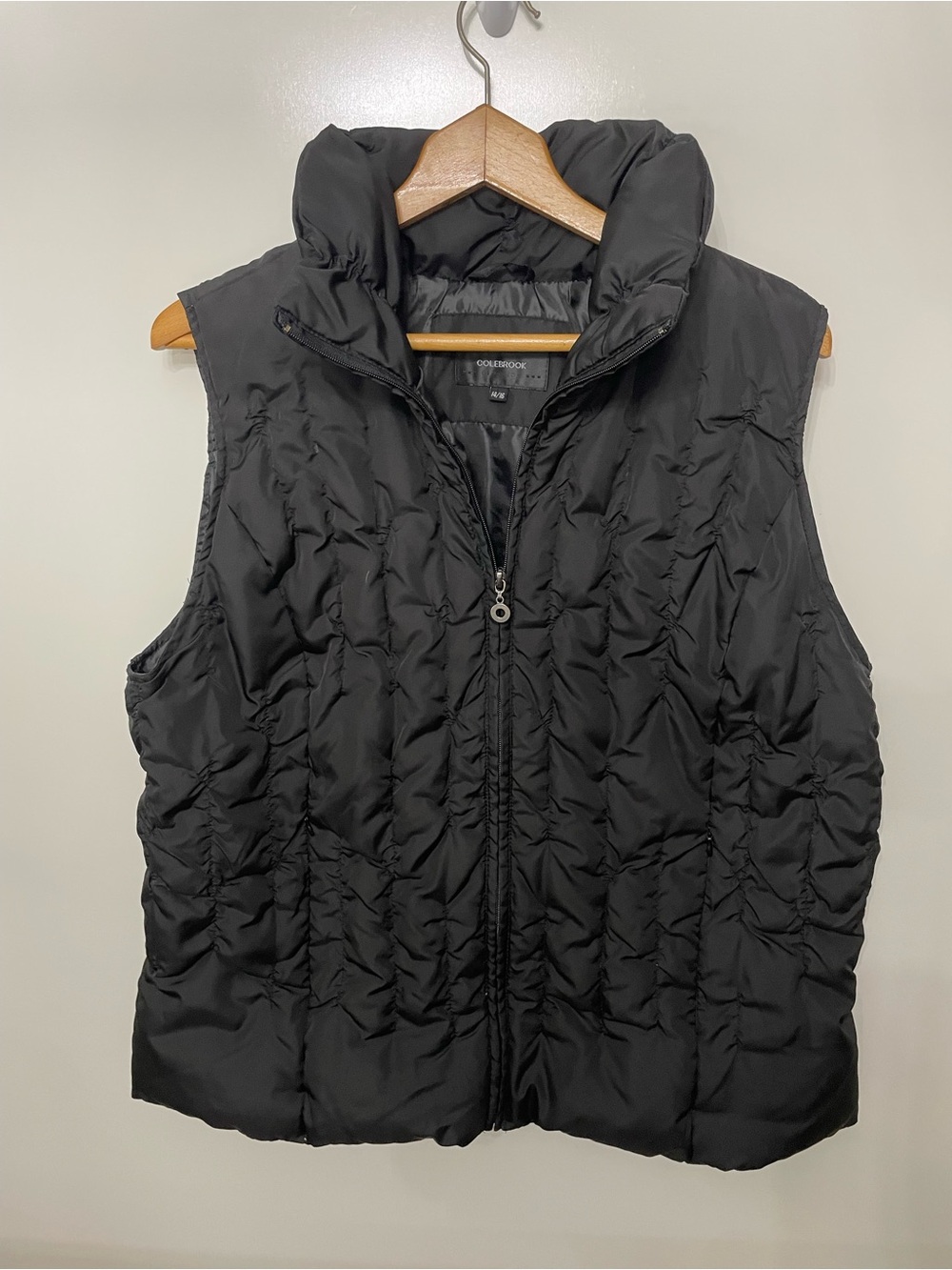 Colebrook VTG Black Quilted Ruched Puffer Vest Womens 14/16 Gorpcore Office